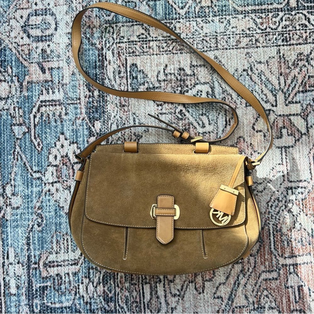 Michael Kors Authentic Romy Medium Suede Crossbody Messenger Bag Tan Leather - Picture 3 of 15